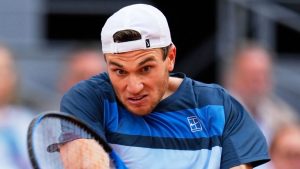 Live Tennis Betting Odds Explained - Play at EEbet for RM5 only